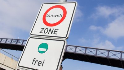Schild zur Einfahrt in eine Umweltzone. 