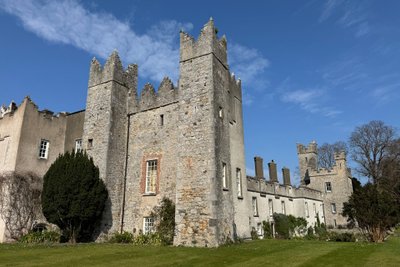 Das Howth Castle, in dem die Cookery School beherbergt ist. 
