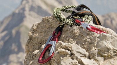 Seil auf einem Berg.