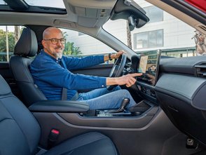 Redakteur Wolfgang Sievernich im Mazda CX-5 