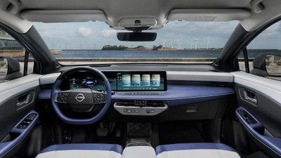 Das Cockpit des Nissan Leaf.