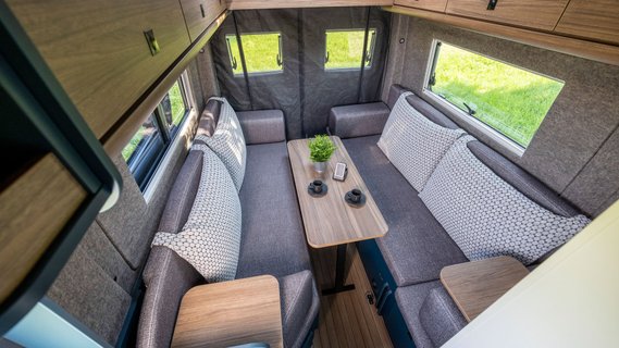 Campervan Eriba Car auf VW Crafter.