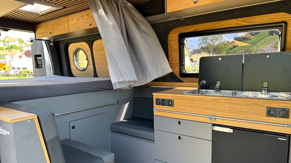 Eifelland Nissan Interstar.