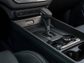 Automatik-Schalthebel des KGM Musso.