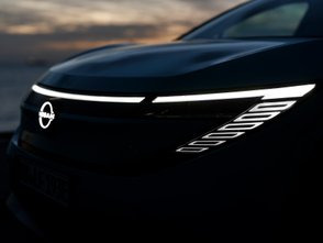 Nissan Leaf Leuchte vorne.