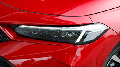 Blick auf die Frontscheinwerfer der Honda Civic 2025