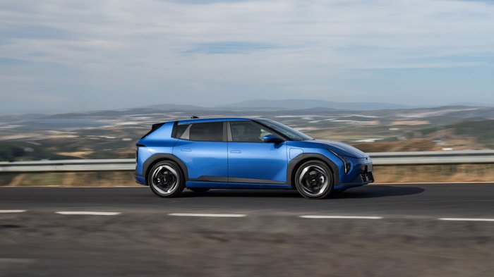 Außenansicht des Kia EV4. 