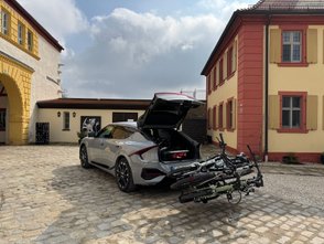 Fahrradträger am Kia EV6. 