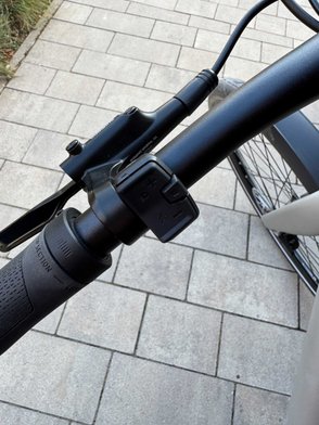 Bedienelement am Lenker des Cube Editor Hybrid.