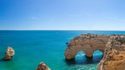 Küstenabschnitt in Portugal an der Algarve.