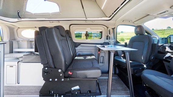 Blick in einen Campervan Panama P59+