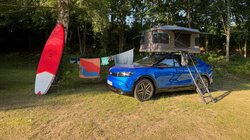 Das Dachzelt Flitzer 1 XL auf dem Ford Capri.