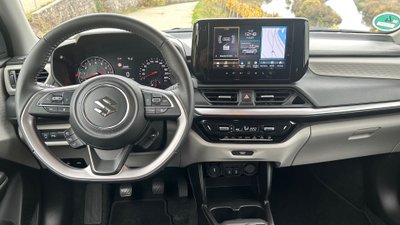 Cockpit eines Autos. 