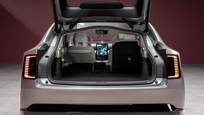 Blick in den Kofferraum des Volvo ES90