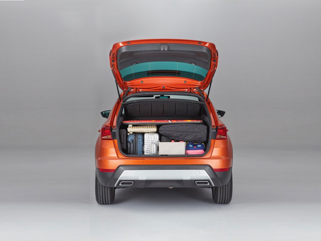 Auto richtig beladen: So packen Sie sicher für die Urlaubsfahrt