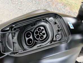 Ladeanschlüsse der Honda WN7