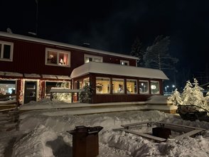 Das Restaurant Mukka Matarengi in Övertorneå.