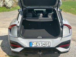 Kofferraum des Kia EV6. 