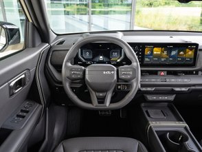Cockpit des Kia Seltos.