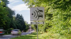 Warnschild Radarkontrolle Frankreich.