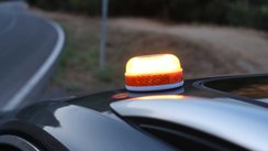 Warnleuchte auf dem Autodach