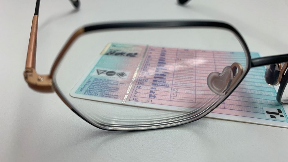 Führerschein Eintrag von Sehhilfen